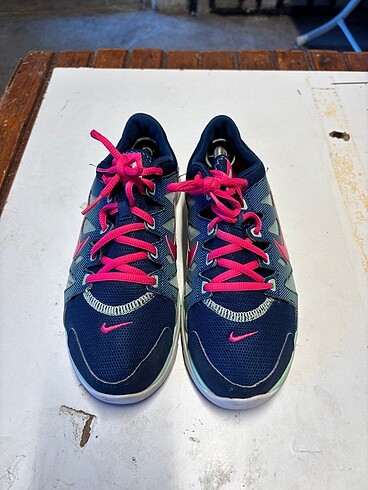 Orjinal nike bayan spor ayakkabı