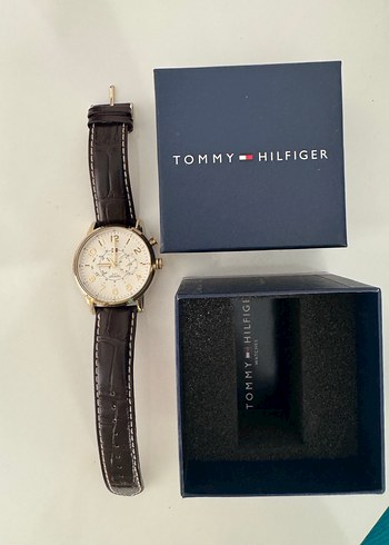Beden Tommy Hilfiger Erkek Klasik Modern Saat