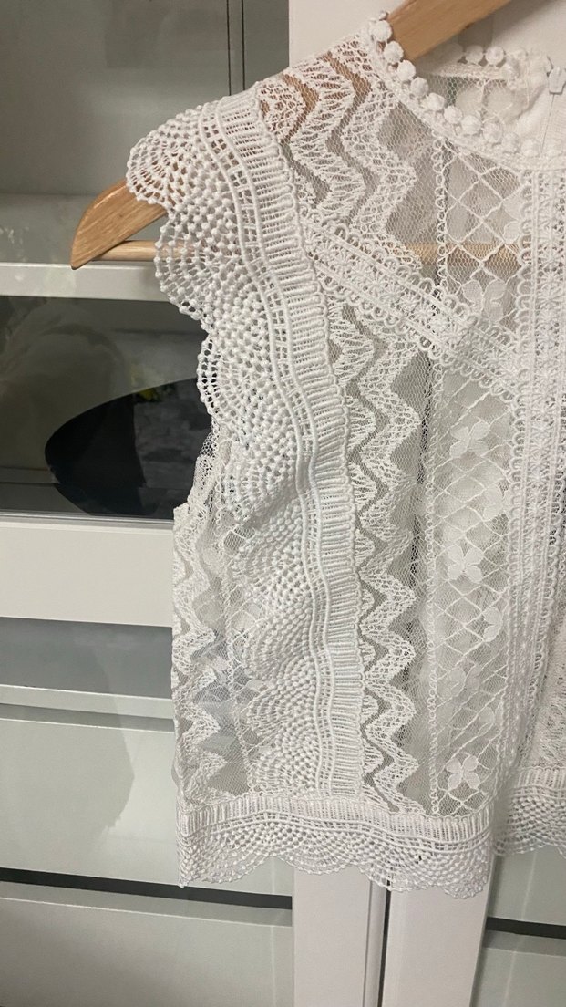 dantelli kolsuz beyaz crop üst - Görsel 3