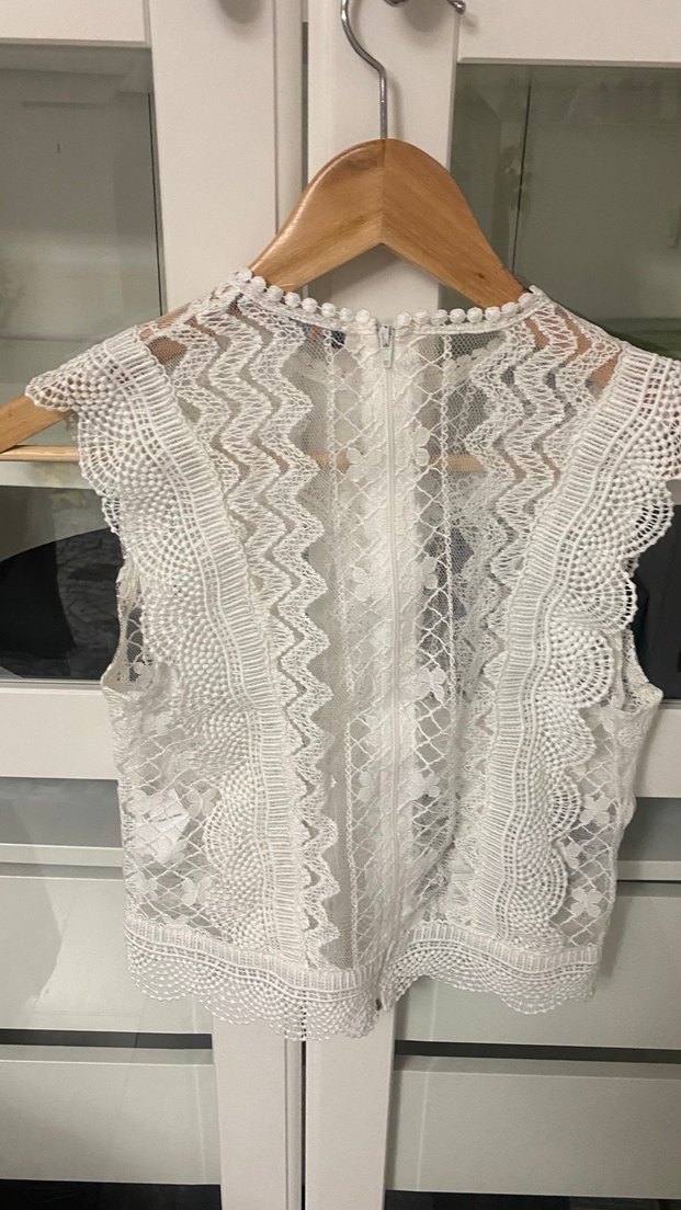 dantelli kolsuz beyaz crop üst - Görsel 4