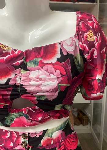 Çiçek Desenli Mini Straplez etekli takım - Görsel 5