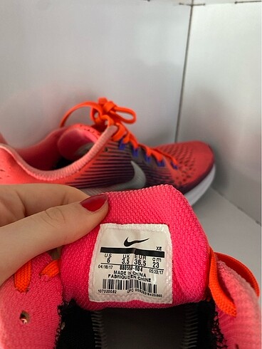 36,5 Beden Nike unısex ayakkabı