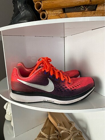 Nike unısex ayakkabı