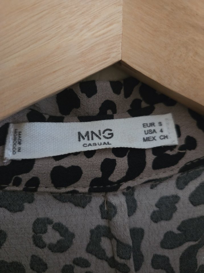 Düğmeli  Leopar Desenli Uzun Elbise - Görsel 3