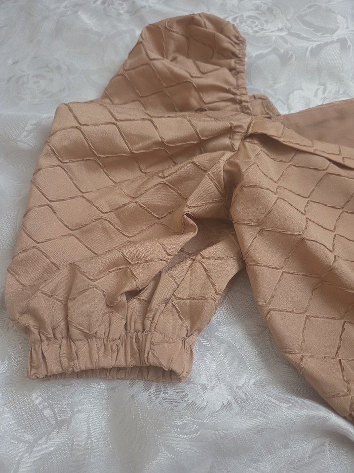 Bej Crop Bluz, Fırfırlı, Bohem Stil - Görsel 3