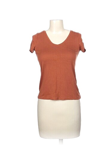 Mudo T-shirt %70 İndirimli.