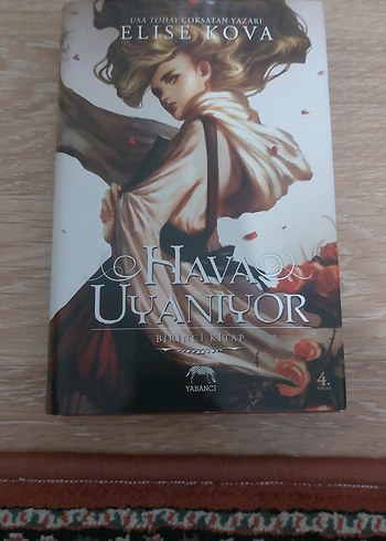 Hava Uyanıyor - Elise Kova Roman