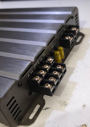 hei 3000w 4.200 amfi - Görsel 5