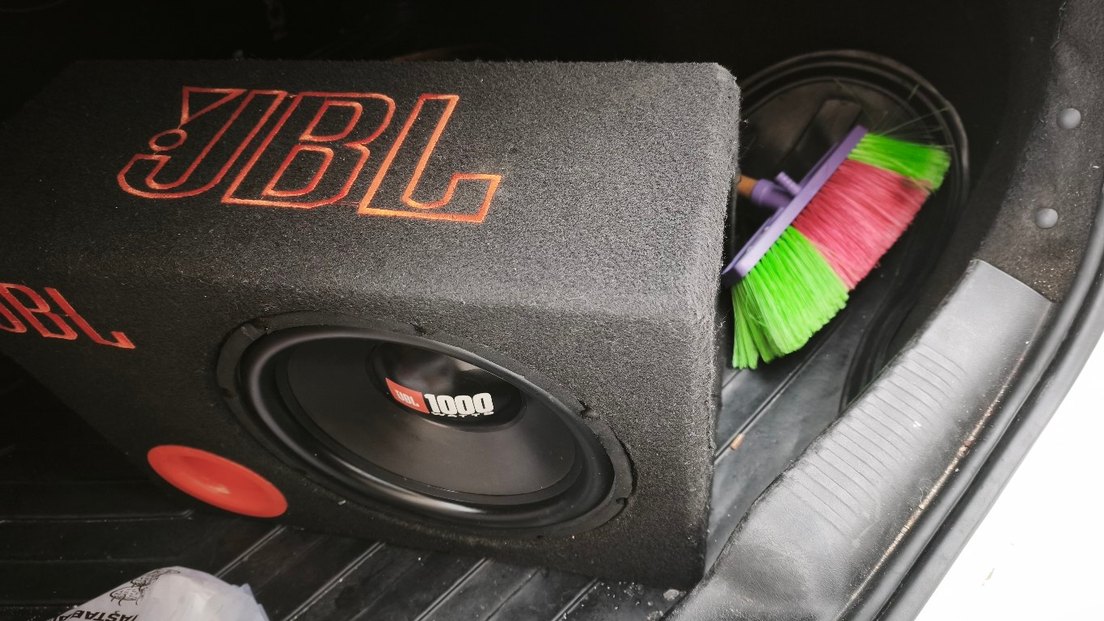 jbl 1000w subwoofer orjinal - Görsel 2
