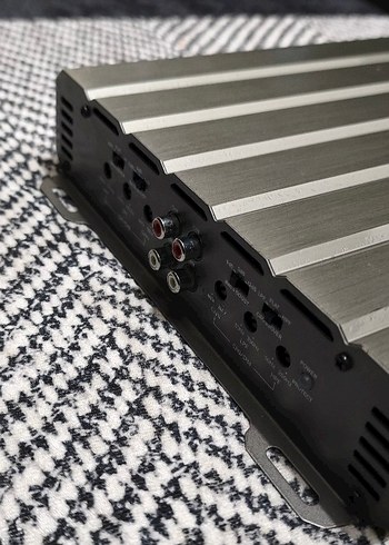 HEI 4x200 3000w amfi - Görsel 5