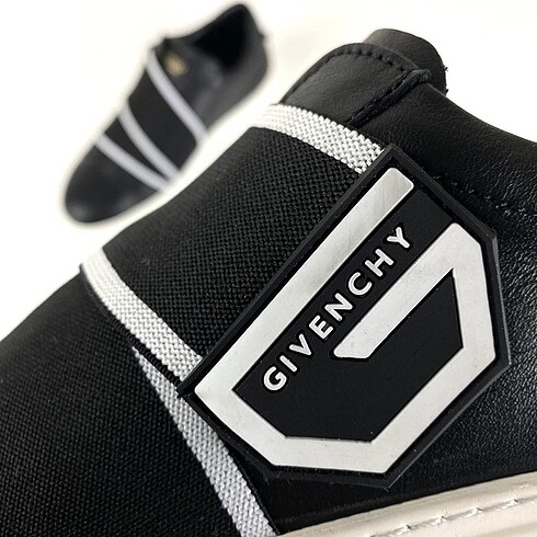 37 Beden Gıvenchy hakiki deri bayan sneaker teşhir üründür
