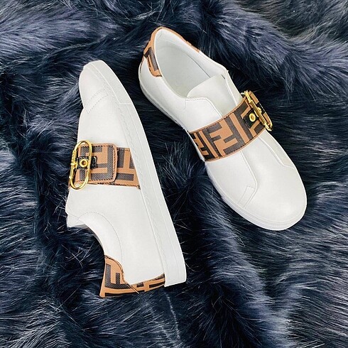 Diğer Fendi hakiki deri bayan sneaker