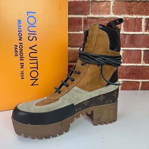 Diğer Louis Vuitton hakiki deri bayan bot
