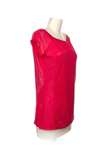 Nike Nike T-shirt %70 İndirimli.