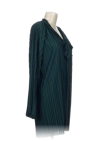 Zara Zara Kısa Elbise %70 İndirimli.