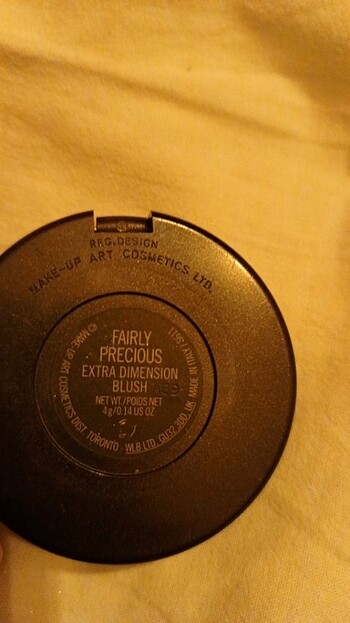 MAC Fairly Precious extra dimension blush