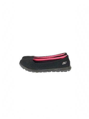 Skechers Babet %70 İndirimli.