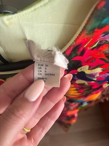 s Beden H&M S-36 beden desenli dalgic kumaş elbise