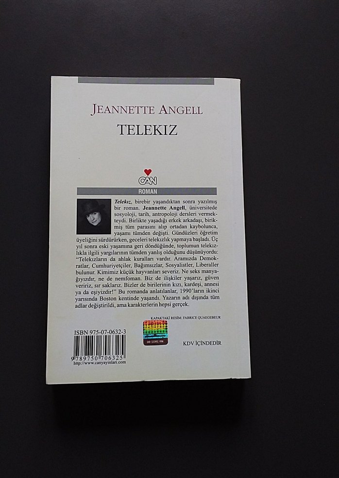 Jeannette Angell - Telekız Roman - Görsel 2
