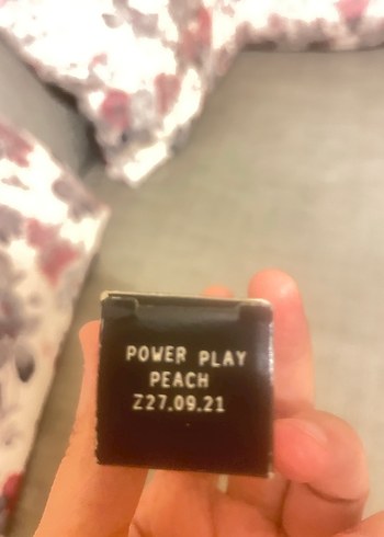 Beden kırmızı Renk Avon True Power Stay Kırmızı Ruj