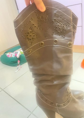 36 Beden kahverengi Renk Gri Nakışlı Kadın Bot