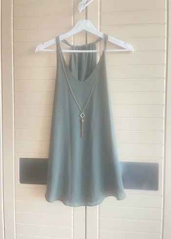 Gri Midi Halter Yaka Zincir Detaylı Bluz