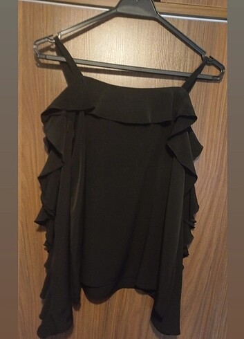 H&M H&M | kolları farbalalı askılı bluz/üst M/38