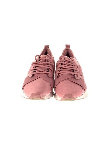 38 Beden Puma Spor Ayakkabı %70 İndirimli.