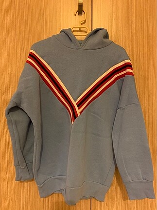 Zara Zara model sweat