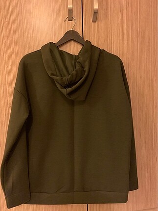 m Beden haki Renk Stradivarius Haki Sweat