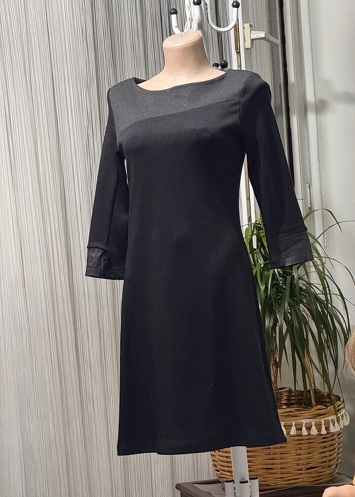 Siyah koyu gri detaylı elbise - Görsel 3