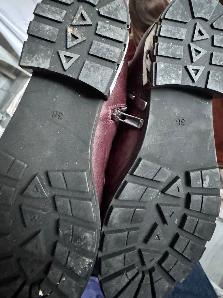 Bordo Süet Tokalı Dolgu Topuk Kadın Bot - Görsel 4