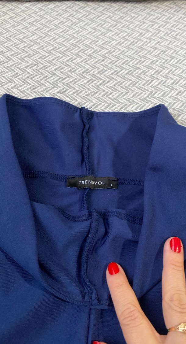 Kadın Lacivert Yüksek Bel Spor Şort - Görsel 3