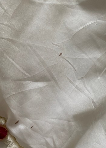 Parlak Beyaz tüylü Yatak Örtüsü - Görsel 3