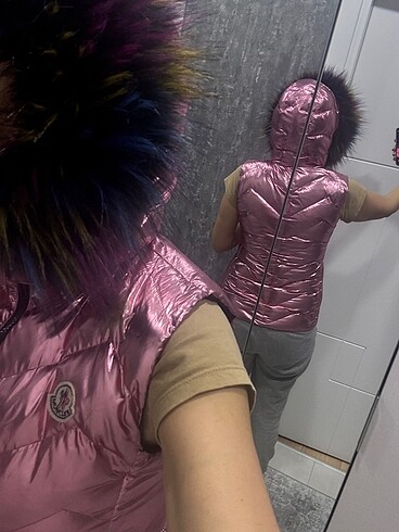 Moncler Moncler Kadın Parlak Fuşya Yelek ORİJİNAL