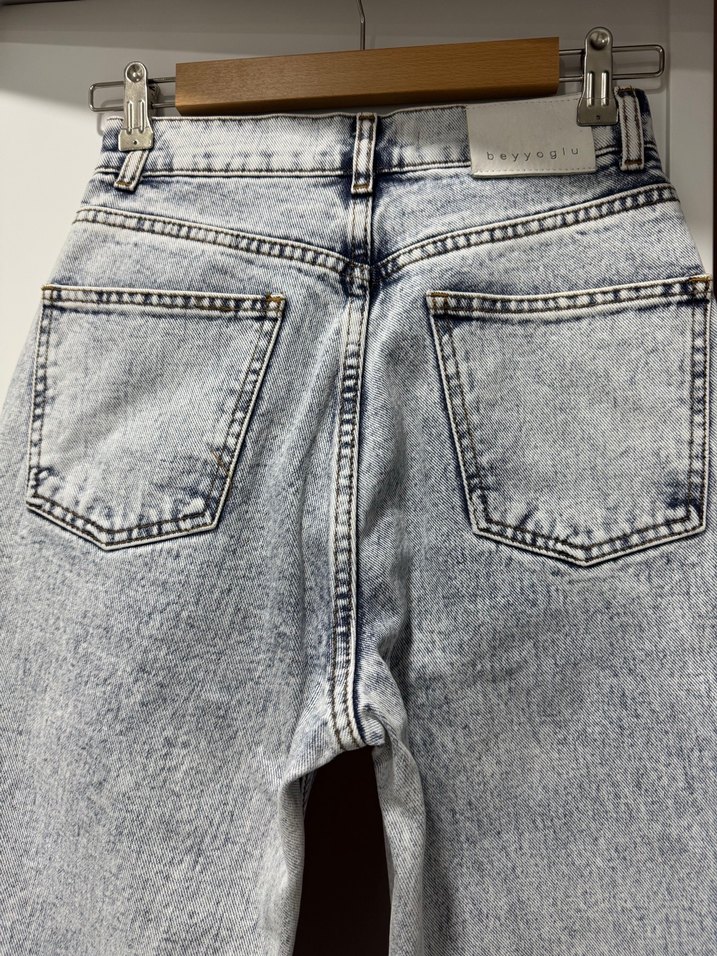 Gri Batik Desenli Kadın Denim Pantolon - Görsel 2