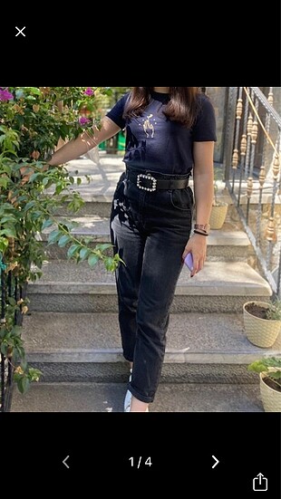 Siyah Beli Büzgülü Mom Jean