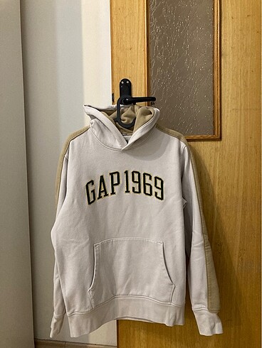 GAP HOODIE