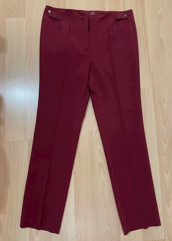 Bordo Düğmeli Kadın Kumaş Pantolon