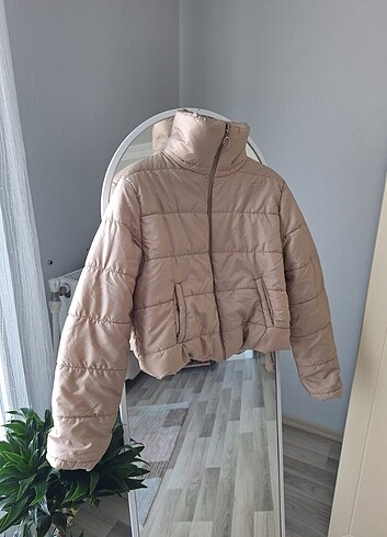 Bej crop mont