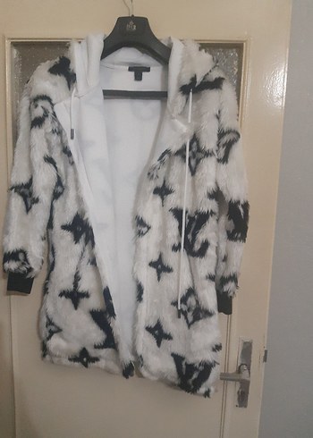 Peluş Detaylı Kapüşonlu Midi Kadın mont - Görsel 2