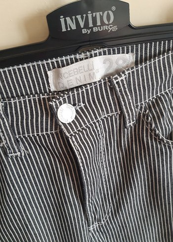 Gri Çizgili Regular Fit Kadın Kot Pantolon - Görsel 2