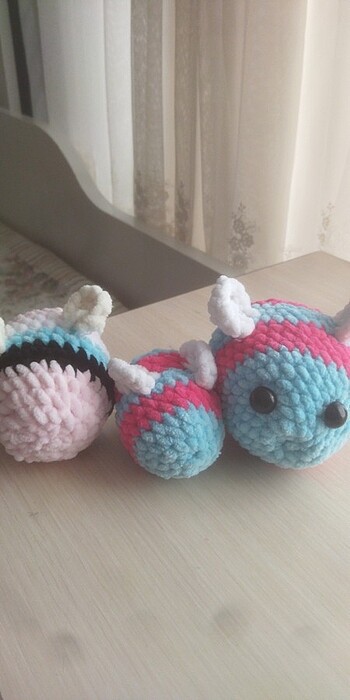 Amigurami Arı ailesi