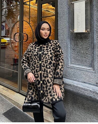 m Beden Leopar hırka