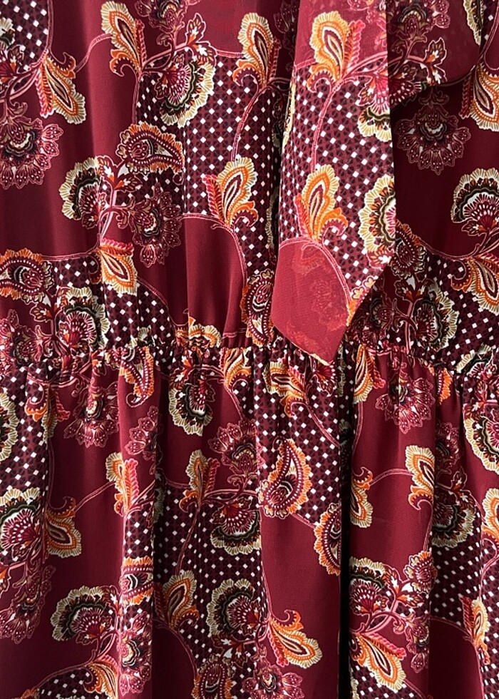 Bordo elbise desenli - Görsel 3