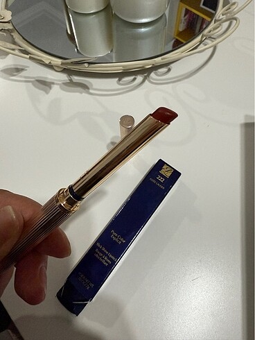 Beden bordo Renk estee lauder ruj
