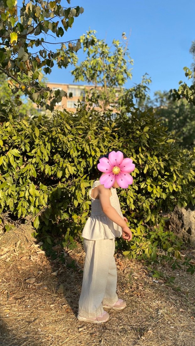 Kız Çocuk Bej keten pantolon bluz takım - Görsel 5