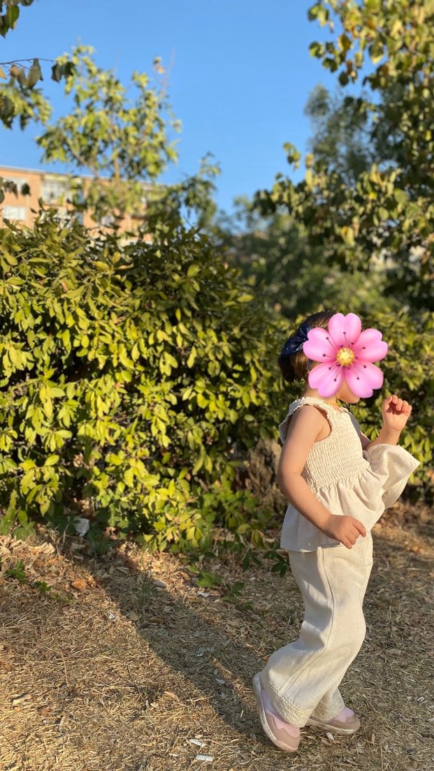 Kız Çocuk Bej keten pantolon bluz takım - Görsel 3