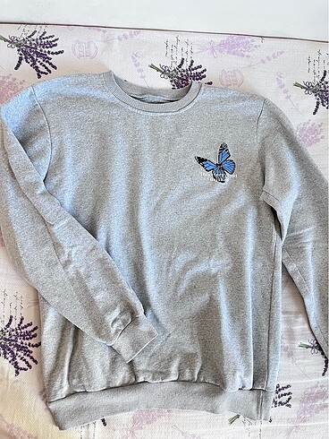 Trendyol & Milla Kelebekli sweatshirt????