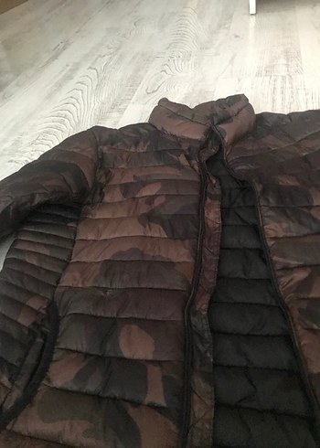 Erkek az giyilmiş mont - Görsel 2